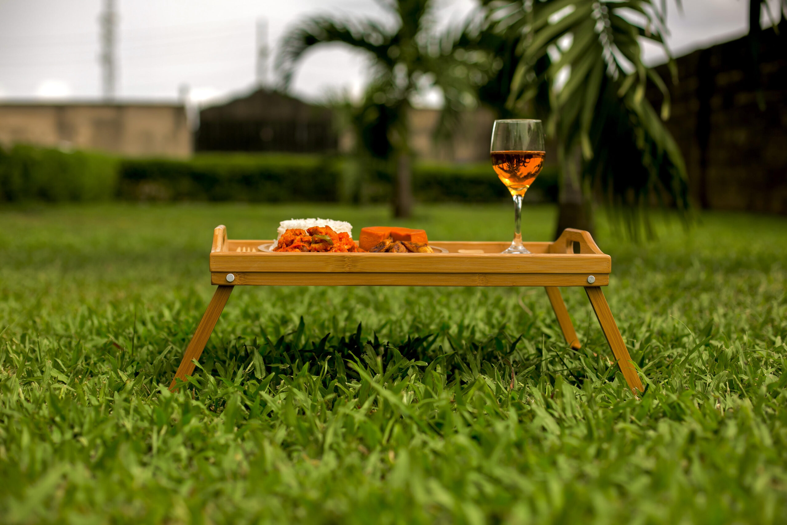 The Foldable Butler Serving Tray